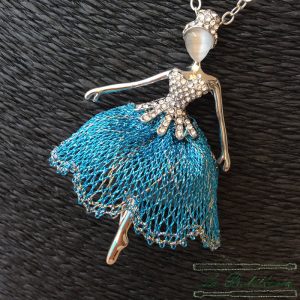 Collar Bailarina Ballet Azul - Encajes Artesanos - El Arte al alcance de tus manos